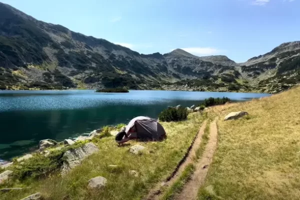 Sleeping in A Tent in The Summer: 5 Tips & Tricks